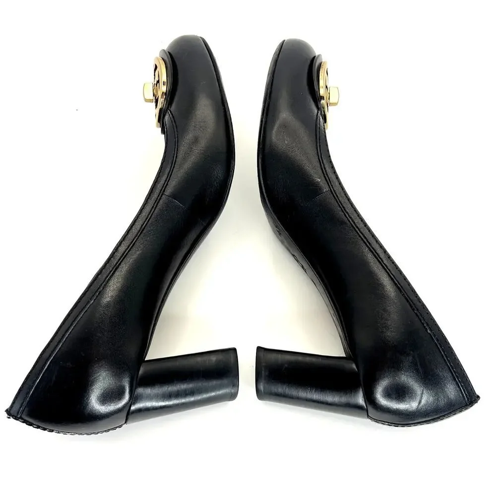 Tory Burch Black Leather Pumps Gold Logo Medallion Twist Lock 8 Round Toe